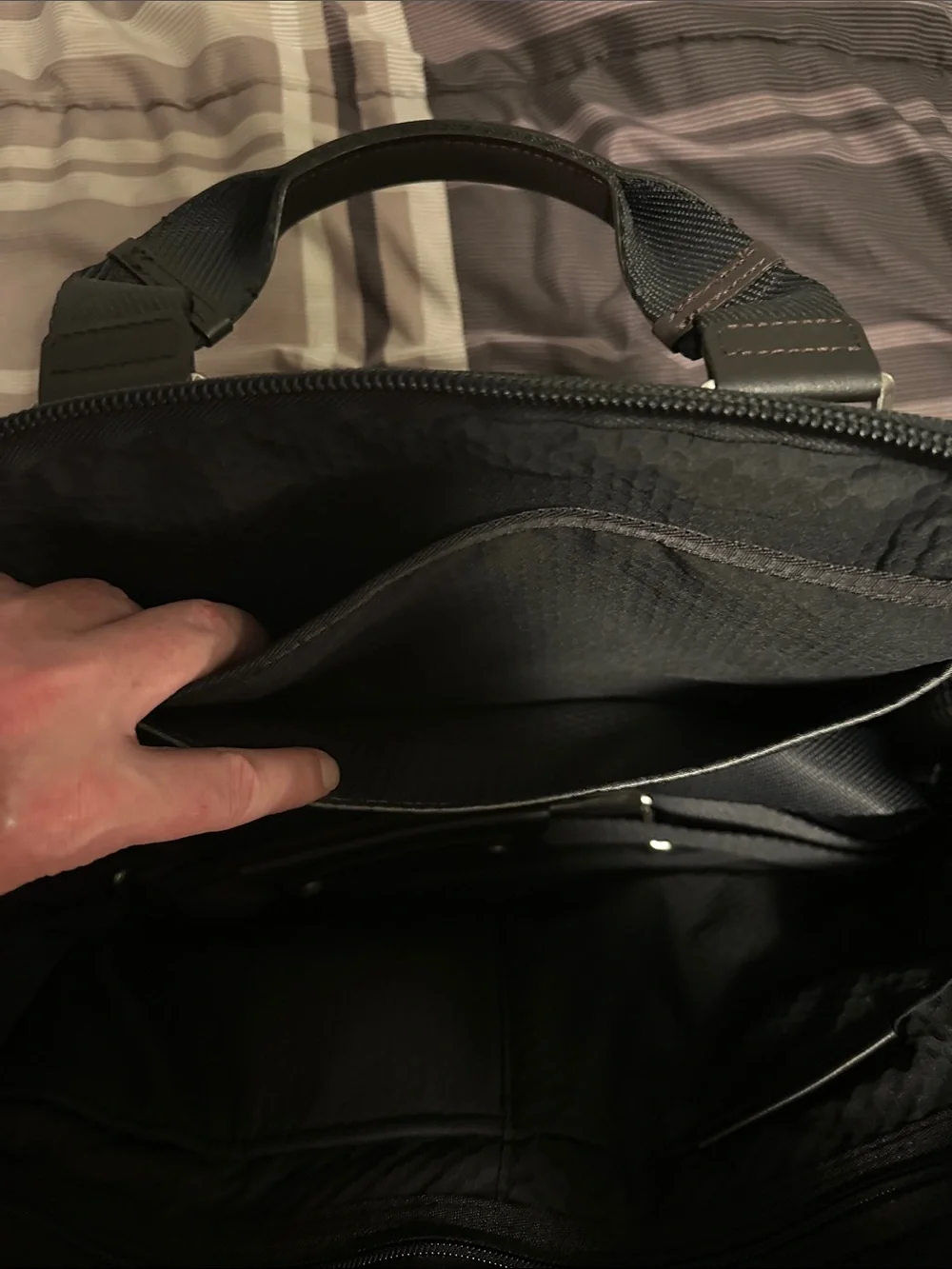 Bravo leather black and brown business bag